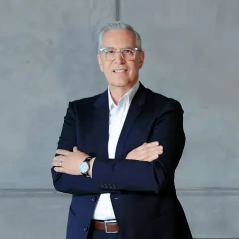 Headhunting for Senior Management service